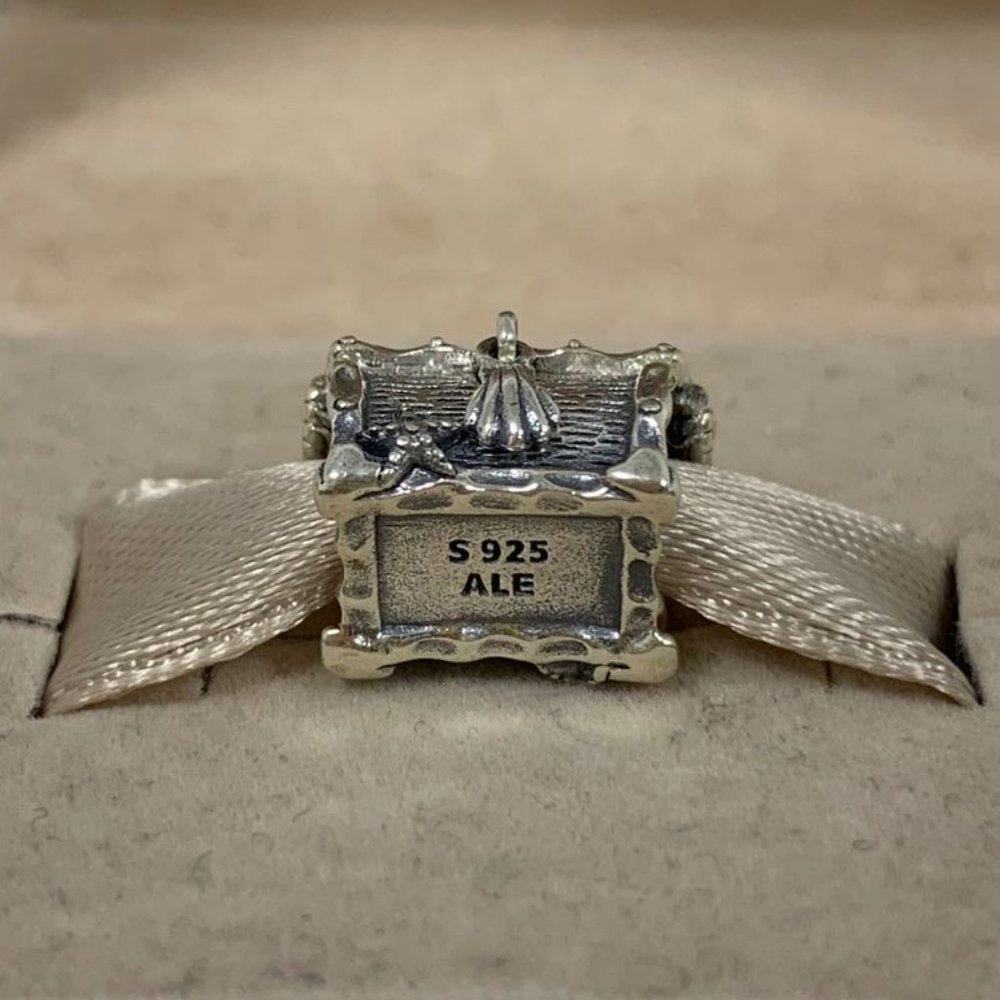 Pandora Chest of Treasure Charm - Picture 3 of 8